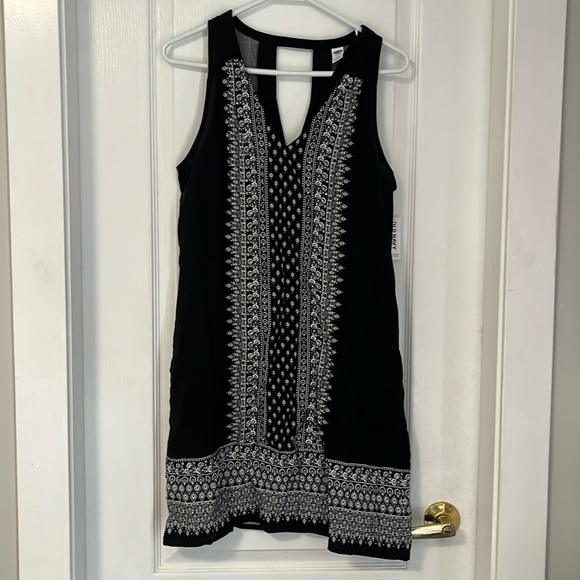 Old Navy dress. NWT. Size small. - Picture 1 of 3